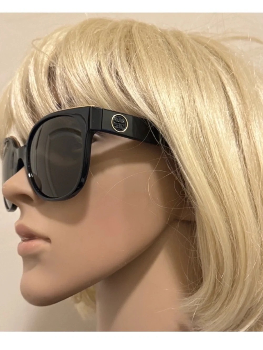 Tory Burch✨TY9042 Sunglasses 131273-56 - Black Frame with gold tone boards